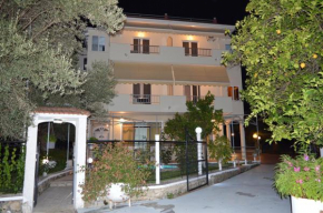 MARGARITA APARTMENTS